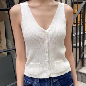 brandy melville sweater vest in white